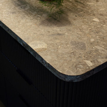 Studio City - Los Angeles - Bar Lounge - Moody -Brass - Dark Blue