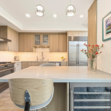 Playa Vista Drive Kitchen and Baths / Playa Vista, CA