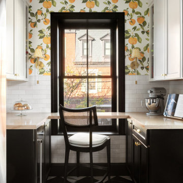 Center City, Philadelphia: Bold Black & White Kitchen