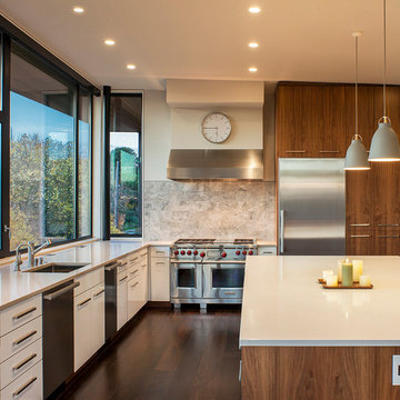 Colonial Heights Residence