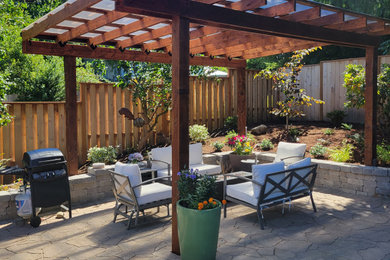 Trendy patio photo in Portland