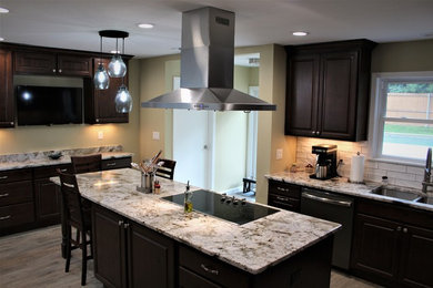 Kitchen - traditional kitchen idea in Other