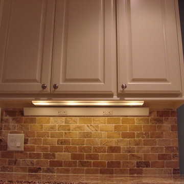 undercabinet lights & angled outlets