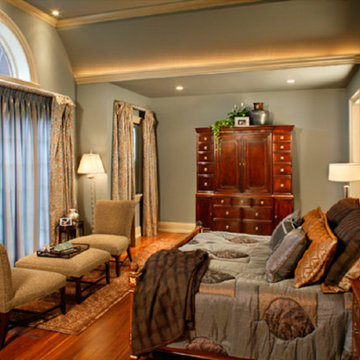 Bedroom & Closets