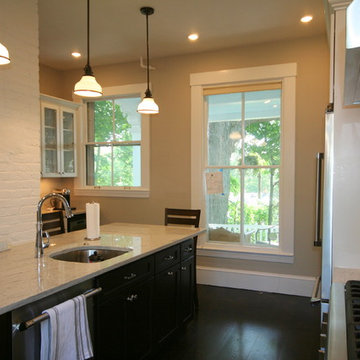 Fieldstone Cabinetry Bristol Marshmallow Cream with Java island