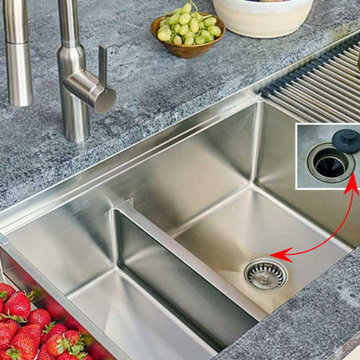 Drainboard kitchen sink with integrated Seamless Drain and rollmat and colander