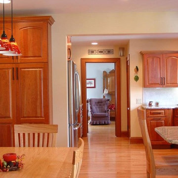 Maple Kitchen Cabinets