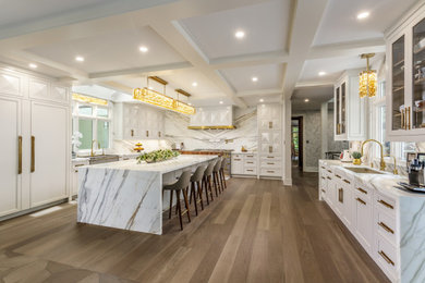 Kitchen - contemporary kitchen idea in Other