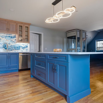A Fun, Fresh Kitchen for a Multi-Generation Home