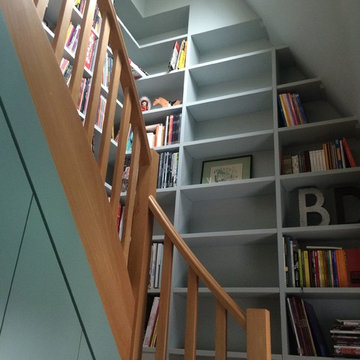 245m2 rénovés à Paris - escalier aménagé sur mesure