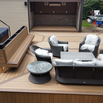 Timbertech Reserve Patterned composite deck.