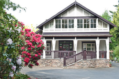 Elegant exterior home photo in Vancouver
