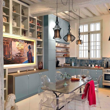 Cuisine avec meuble sur mesure