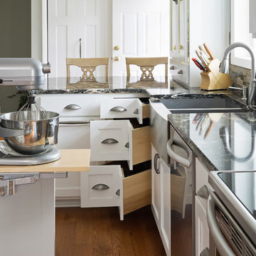 A new twist on the traditional white kitchen