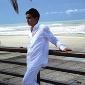 Moy Senado's photo