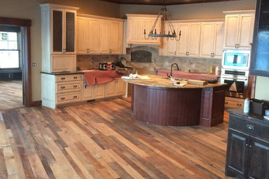 Inspiration for a rustic kitchen remodel in Minneapolis