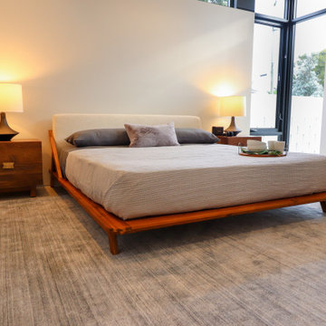 Mid Century Modern Gem