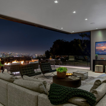 Summitridge Drive