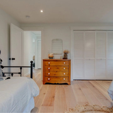 Rift & Quarter Sawn White Oak Flooring, Bedroom