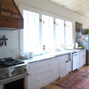 Picture-Perfect Farmhouse Kitchen