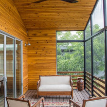 Screened in Porch. 4619 Sinclair Ave.