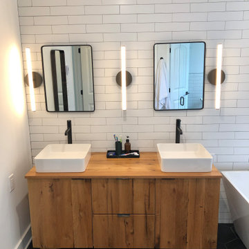 Modern Bathroom - Harlyesville