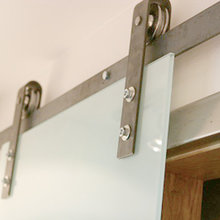 Glass sliding door
