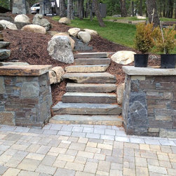 Glacier Green Ledge Stone - Siding And Stone Veneer