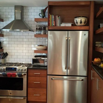 Modern Lyptus Kitchen