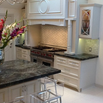 Custom Kitchen Cabinets