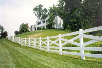 Custom White Picket Fences