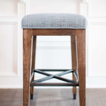 JONIK COUNTER STOOLS