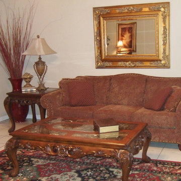 Traditional Living Room