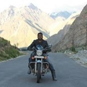 Santosh Valluri's photo