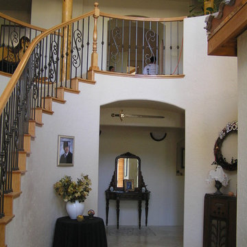 Corrales Residence