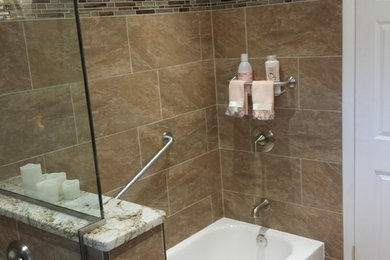 Transitional bathroom photo in Phoenix