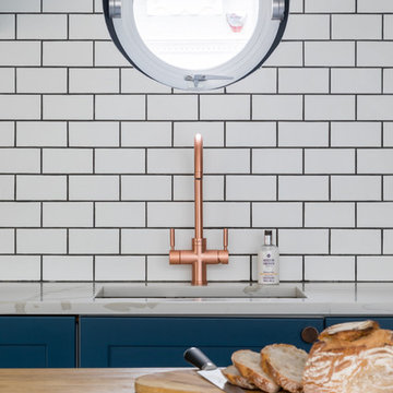 MeThD Custom Range Traditional Shaker-style kitchen