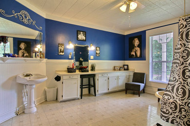 Elegant bathroom photo in Other