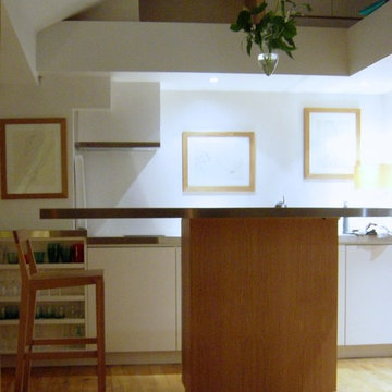 Appartement sous les toits au coeur de Paris