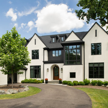 Blending Tradition & Modernity
