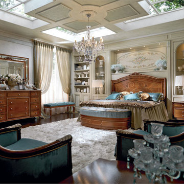 Luxury Italian Bedroom Sets and Closets by Martini Mobili