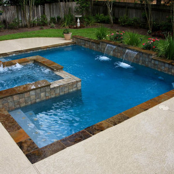 Cost To Install a Pool