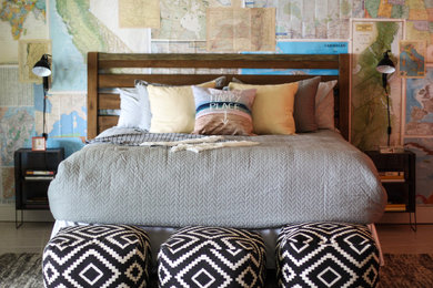 Bedroom - contemporary bedroom idea in Burlington