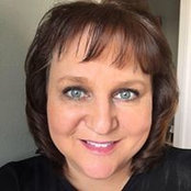 Stephanie Edwards's photo