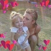 Danielle Maconaughey's photo