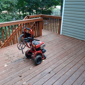 Deck Pressure Washing & Staining