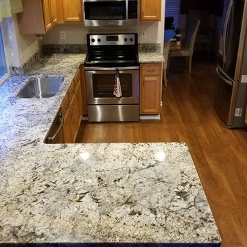 "Petrous Cream" Granite Countertops