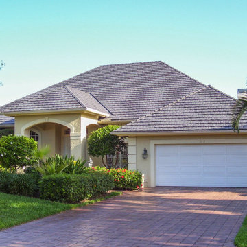 Metal Roofing - Classic Manor Shake in Shake Gray