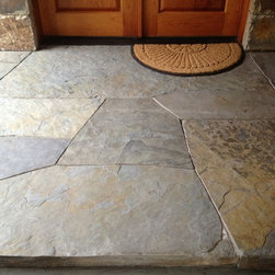 Glacier Green Ledge Stone - Siding And Stone Veneer