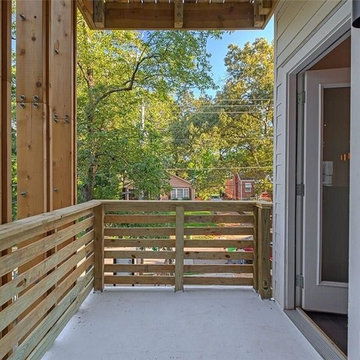 Intown Contemporary/ Outdoor Living!